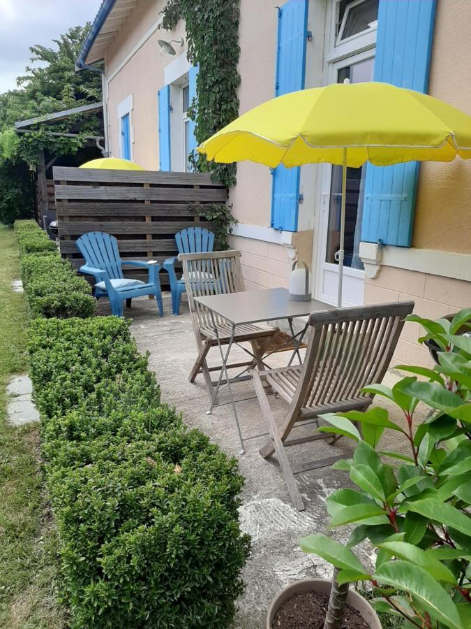 Appartements D'Hotes La Foulonnerie Mios Exterior photo